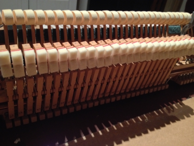 treble-dampers-spinet-piano